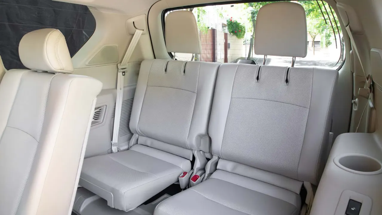 Toyota Land Cruiser TX photo 6